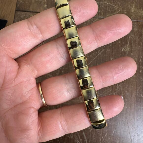 Napier Vintage Gold Tone Square Link Bracelet - Picture 5 of 6